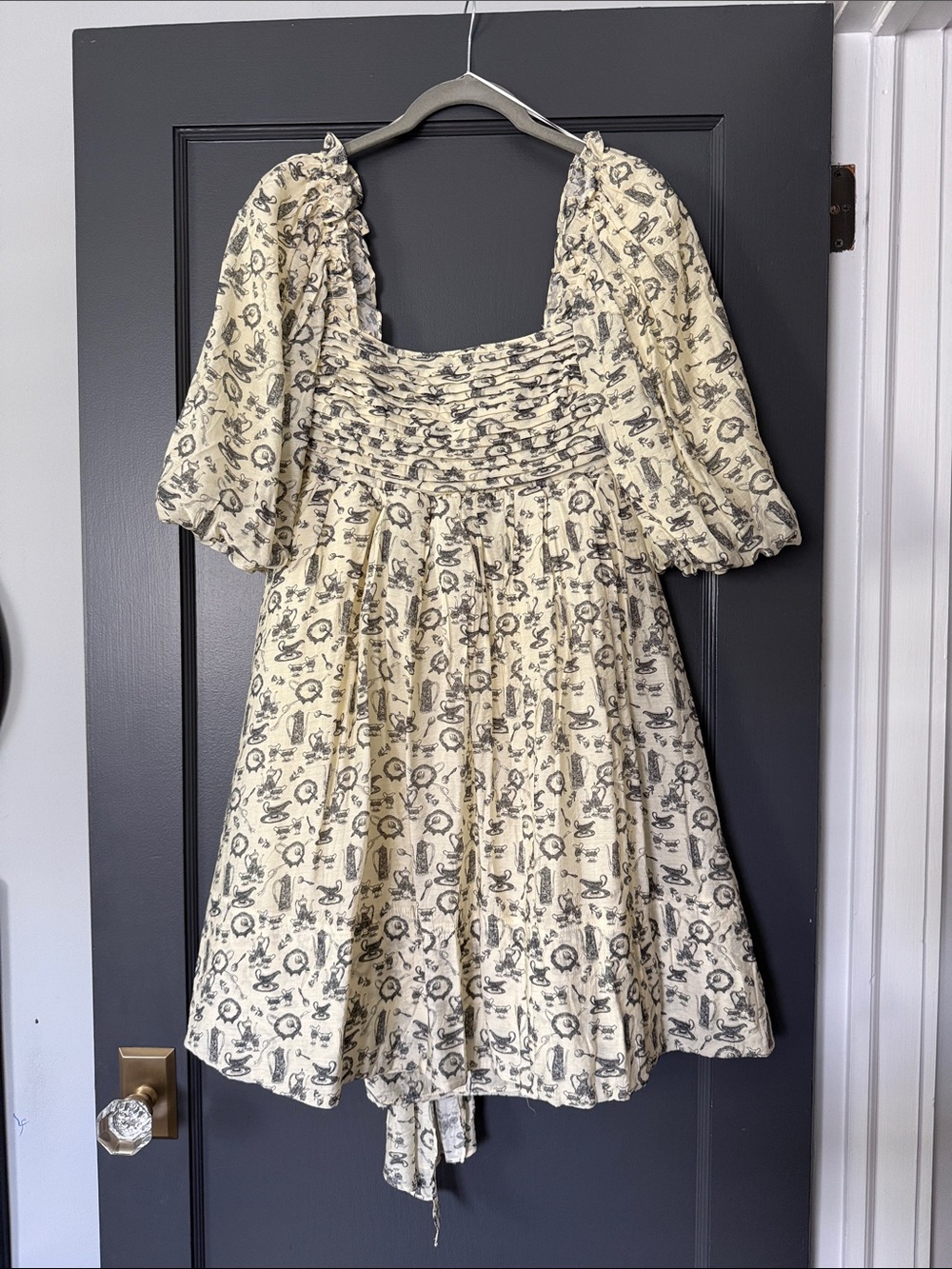 Melody Mini Dress in Ivory Vintage Tea